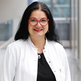 Univ.-Prof.in Dr.in Irene Virgolini